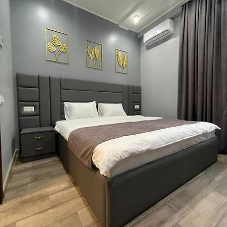 Days Hotel Yerevan Luaran gambar